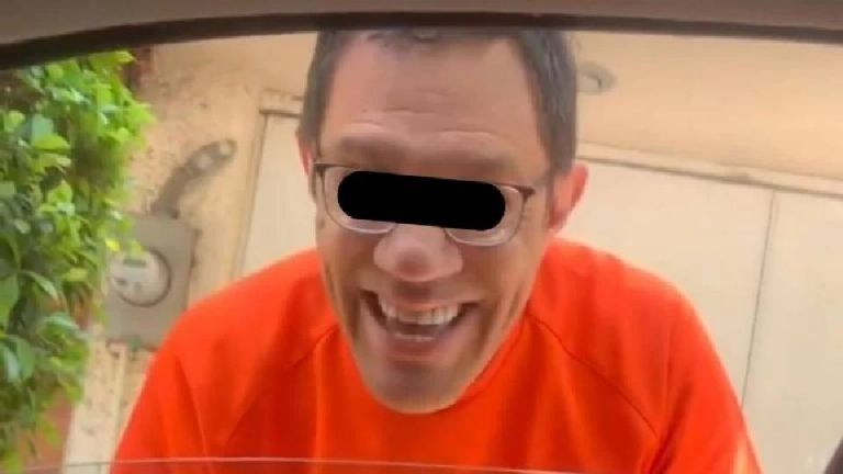 Hombre es apodado 'Lord Pistolón' en redes sociales por amenazar a un conductor en CDMX