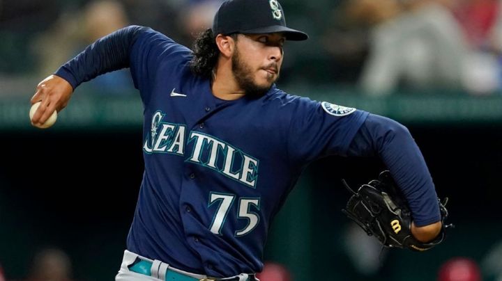 El pitcheo mantiene a flote a los Marineros en la campaña 2025 de las GL