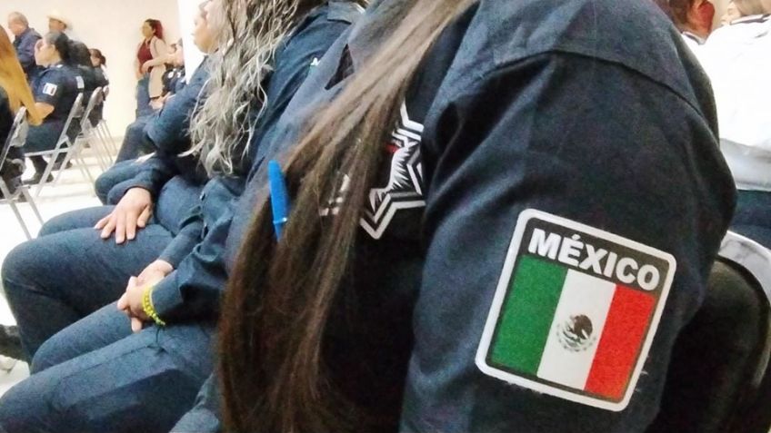 Policías y bomberos de Cajeme reciben apoyo psicológico ante situaciones de impacto