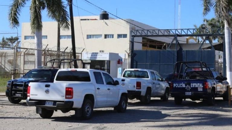 Autoridades encuentran túnel tras enfrentamiento armado dentro de penal de Sinaloa