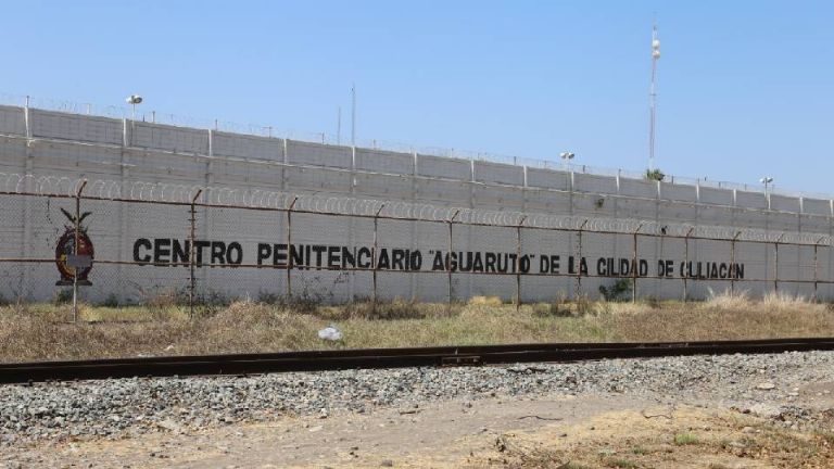 Autoridades encuentran túnel tras enfrentamiento armado dentro de penal de Sinaloa