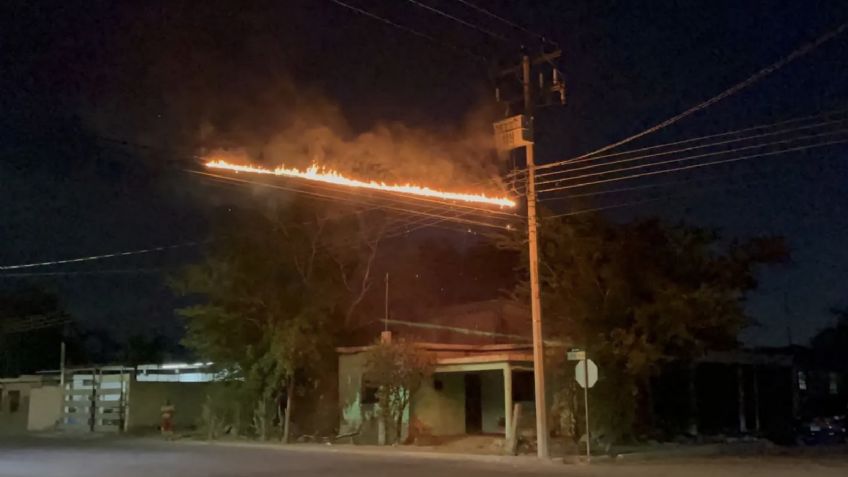 Tras explosión, cables de telefonía arden en llamas: Bomberos de Hermosillo se movilizan