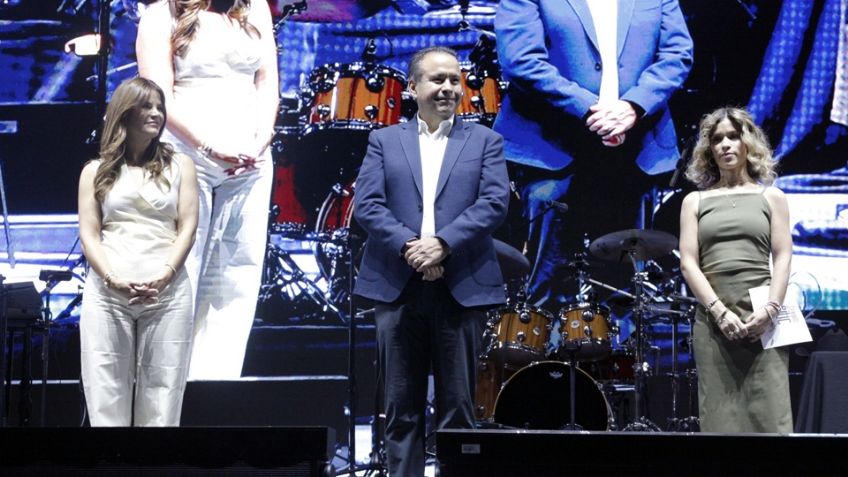 Inaugura Toño Astiazarán Fiestas del Pitic en Hermosillo; reconoce al talento local