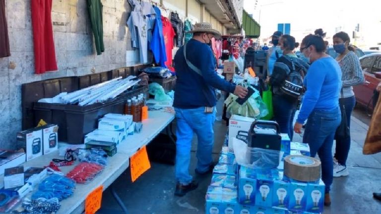 Ventas se desploman drásticamente en tianguis de los domingos en Empalme