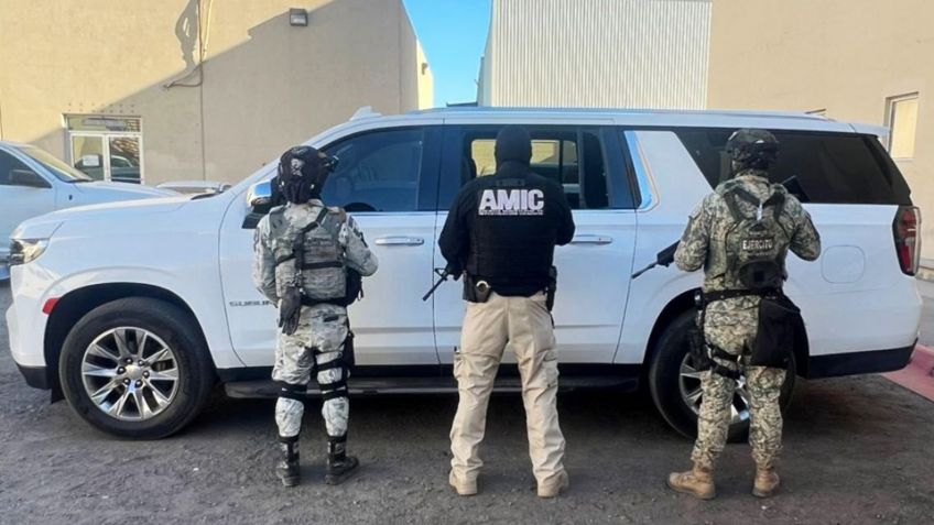 Encuentran vehículo del crimen organizado en Ciudad Obregón; contenía arma larga y droga