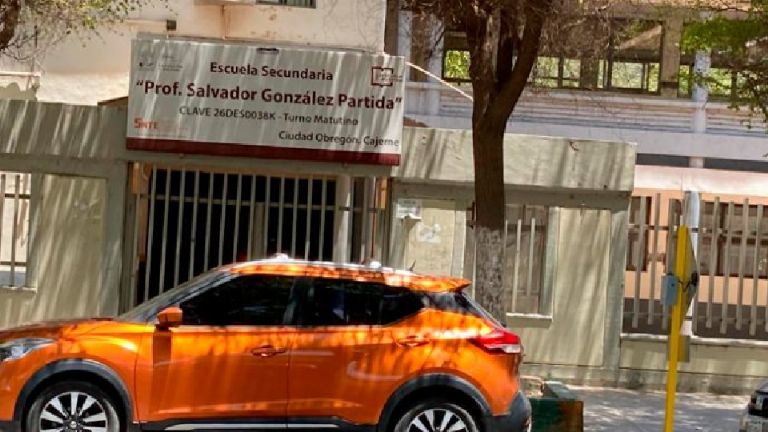 Siguen maestros federalizados de Cajeme con lucha por abrogación de ley del Issste