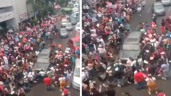 CDMX: Automovilista irrumpe protesta en San Antonio Abad; autoridades descartan lesionados