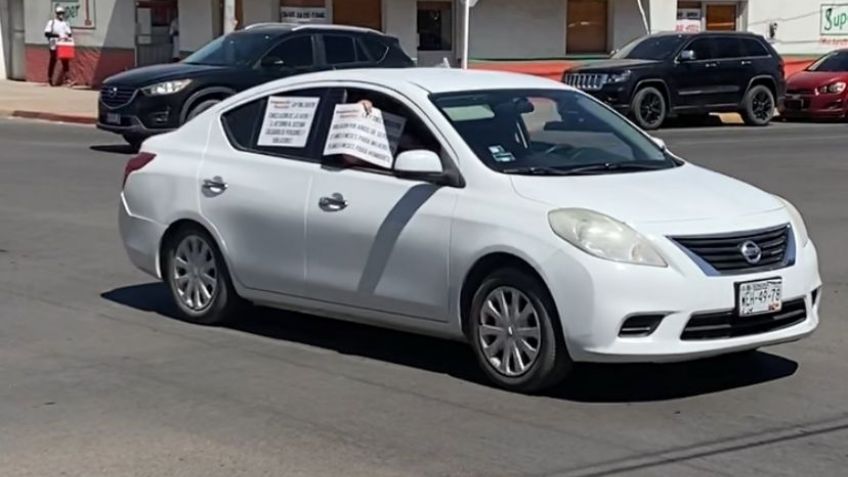 Maestros en Navojoa realizan manifestación vehicular por una pensión justa