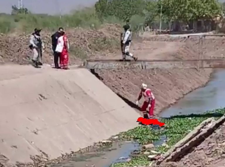 El cuerpo de la víctima cayó dentro de un canal