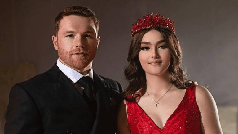 Emily Cinnamon se molesta por declaraciones de William Scull hacia Canelo Álvarez