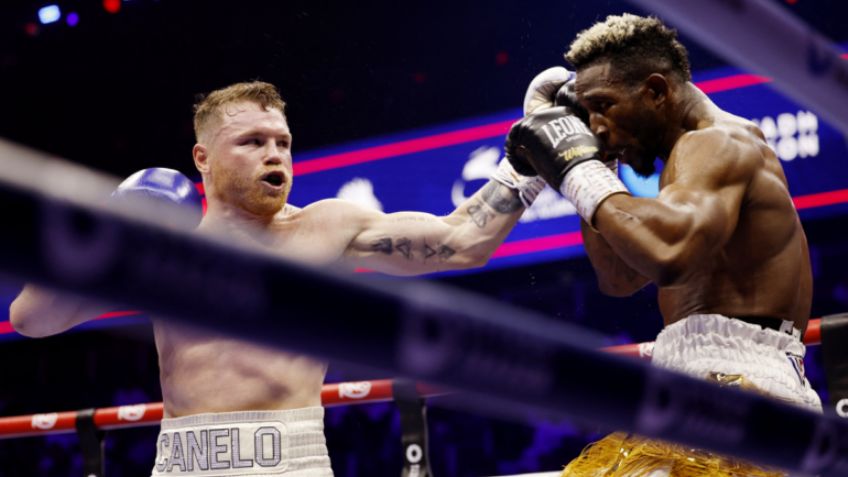 'Canelo' Álvarez es doble campeón indiscutido pero sigue dejando dudas arriba del ring