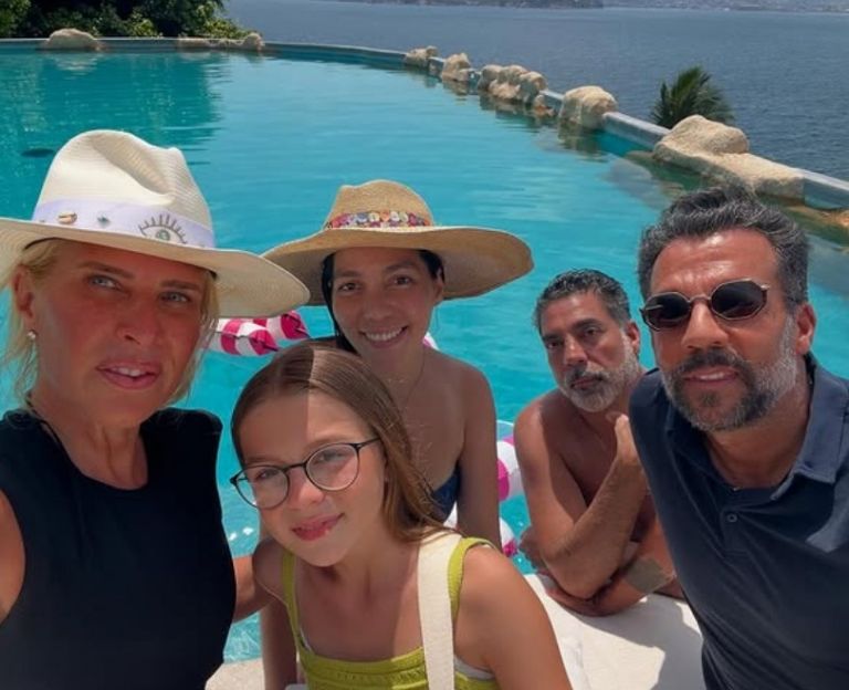 Frida Sofía estuvo de visita en Acapulco