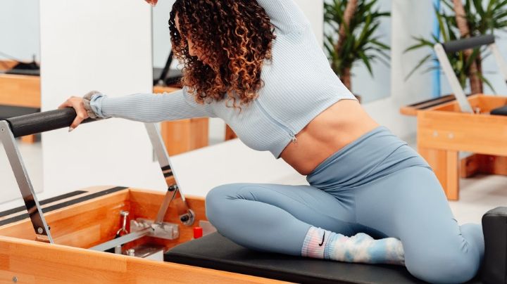 ¿Qué son los pilates? Conoce sus beneficios y cómo practicarlos desde casa 2025