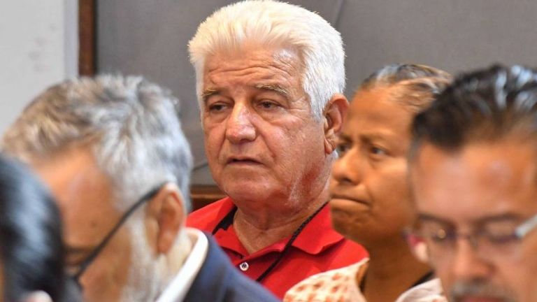 José Ramiro López Obrador arremete contra prensa al cuestionarlo por violencia en Tabasco