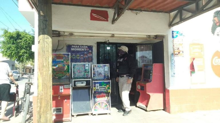 Alguna máquinas estaban afuera de los establecimientos 