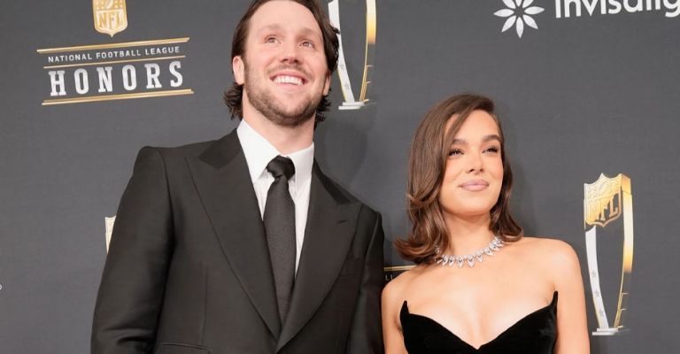 La exitosa pareja recién se casó