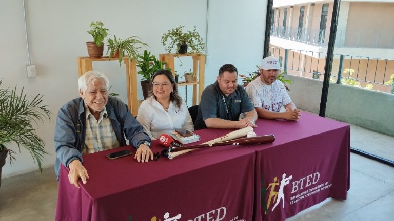 Equipos profesionales han firmado a varios alumnos del BTED Ciudad Obregón