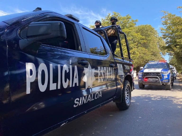 Al lugar de los hechos acudieron elementos policiacos a levantar el reporte y realizar la busqueda