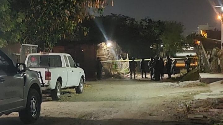 Balacera deja daño colateral en Mazatlán, un hombre muerto y un motociclista herido