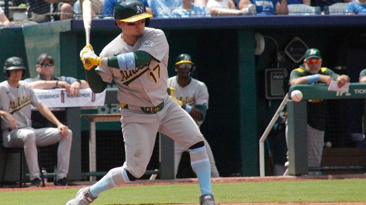 Luis Urías aprovecha la oportunidad de jugar todos los días con Atléticos