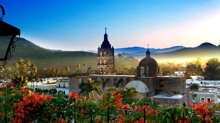Los mejores 5 destinos turísticos entre playas y pueblos mágicos para visitar en Sonora