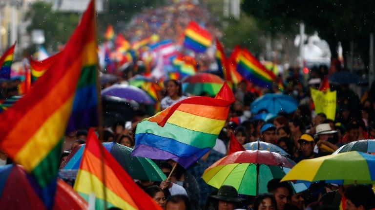 Orgullo LGBT junio es el mes para conmemorar la diversidad y los derechos humanos
