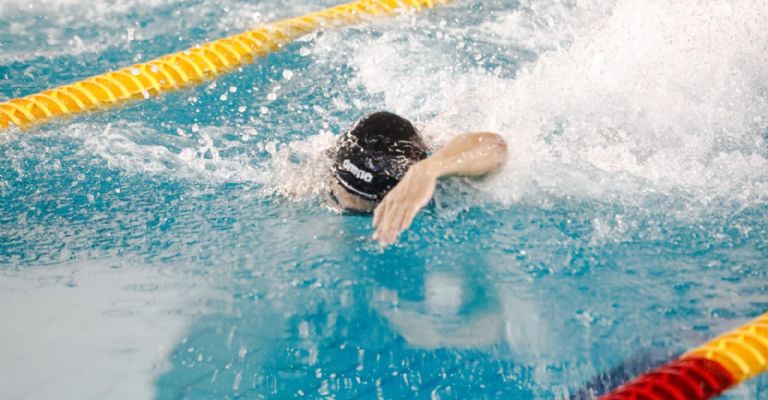Alfredo Velázquez después de tener una arrolladora presentación en la Olimpiada Nacional, fue convocado a la Selección Mexicana de natación