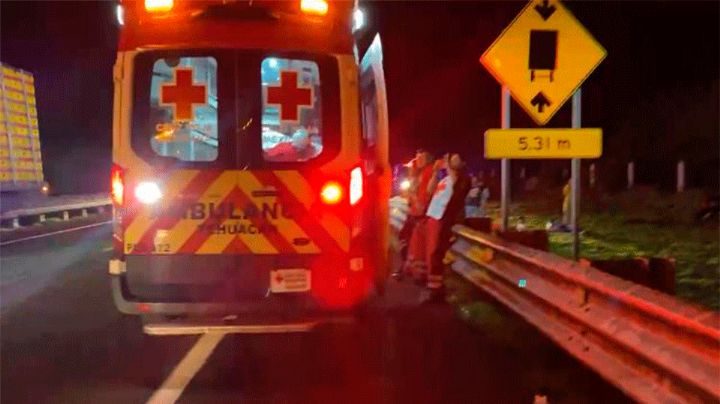 10 peregrinos resultan heridos en choque ocurrido en la autopista Cuacnopalan–Oaxaca