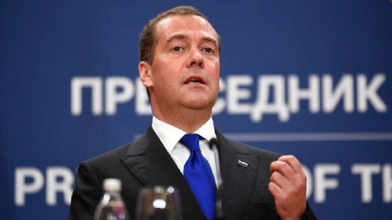 Alerta Dmitri Medvédev sobre posible escalada nuclear ante conflicto entre Israel e Irán