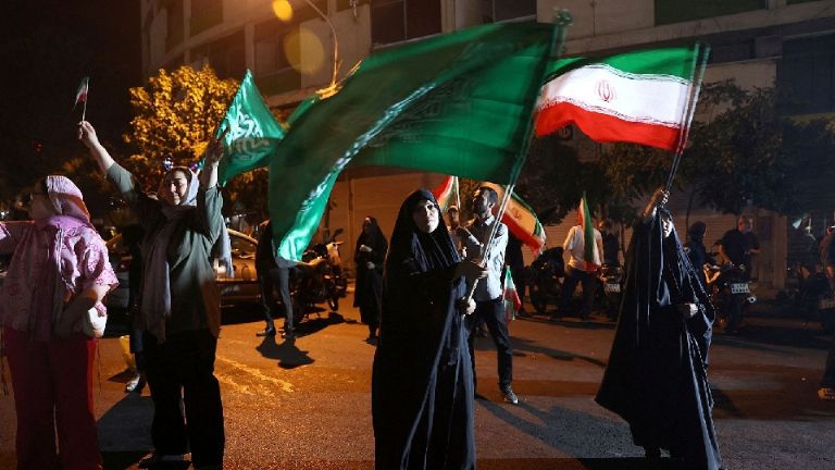 Irán descarta cese al fuego inmediato con Israel pese a anuncios de Estados Unidos