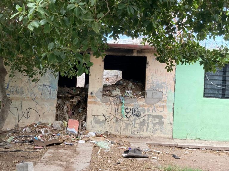 Una de tantos domicilios abandonados de la zona