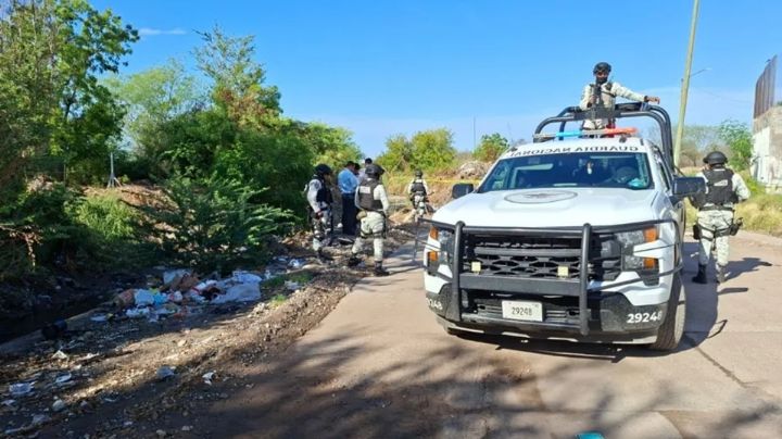 Encuentran en canal de aguas pluviales a dos hombres ejecutados en surponiente de Culiacán