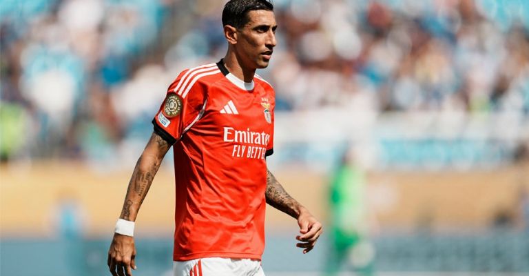 'El Fideo' anotó el tanto del Benfica