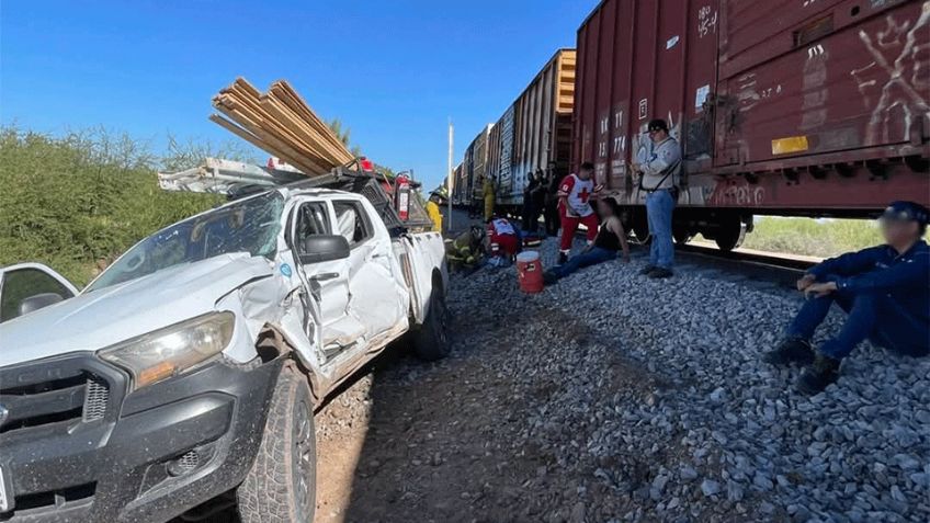 Sonora: Dos personas resultan heridas tras ser embestidas por tren en el sur de Empalme