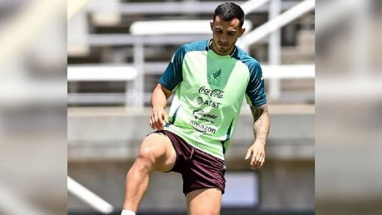 Luis Chávez es operado con éxito tras lesión; apunta a regresar en 2026 para el Mundial