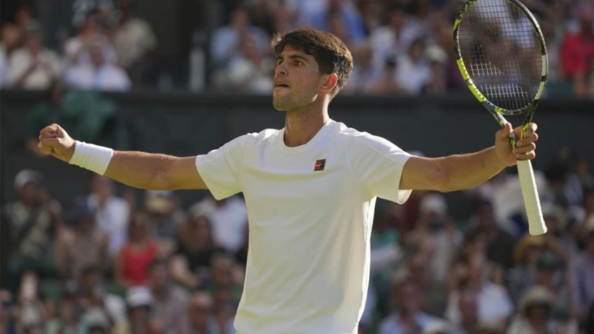 Alcaraz suda de más para imponerse ante Fognini en su debut en Wimbledon