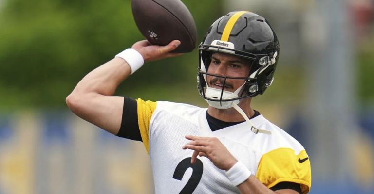Rudolph recién firmó con los Steelers