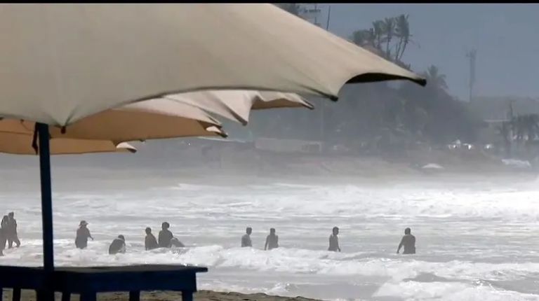 Emiten alerta verde por huracan Barbara en tres estados