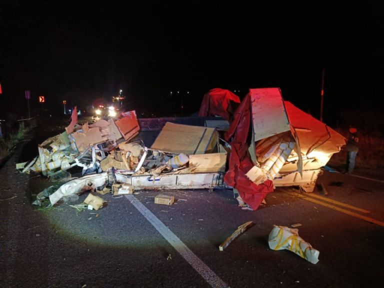 El accidente ocurrió la noche del pasado lunes. Foto: Twitter
