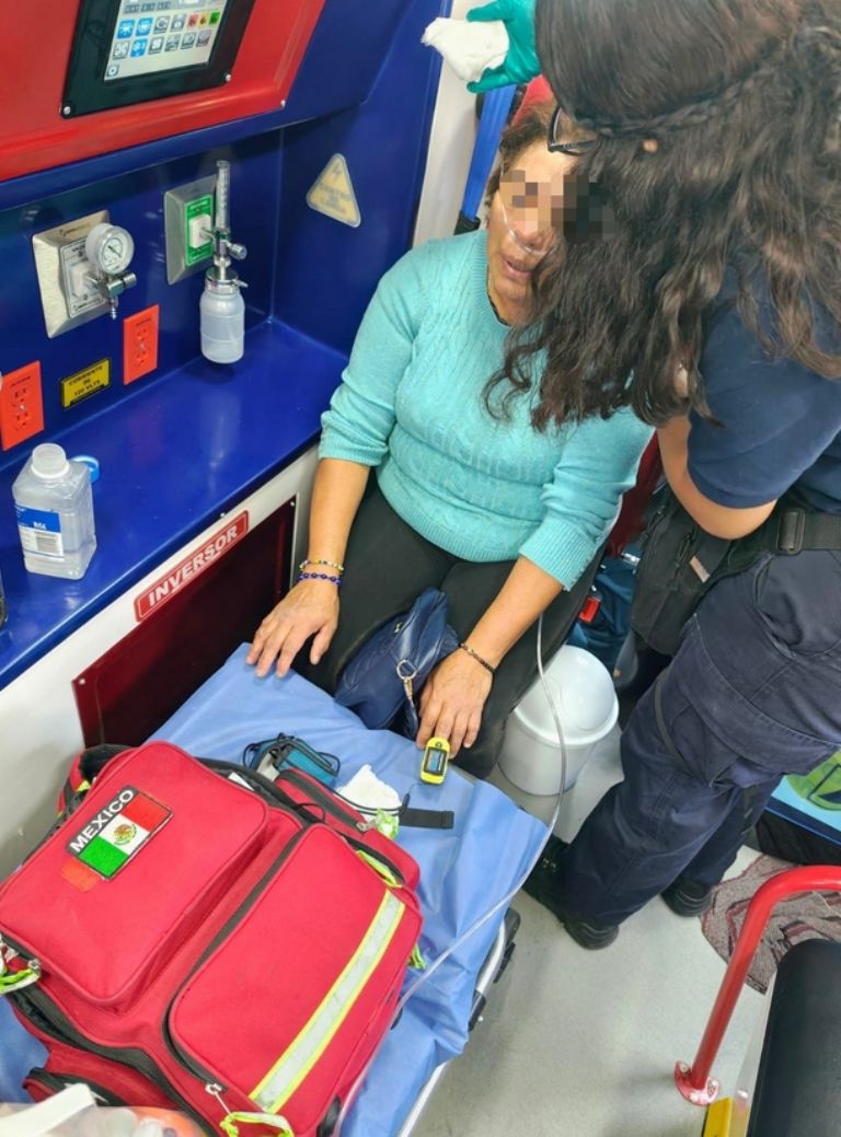 Mujer de la tercera edad resulta herida por explosiión