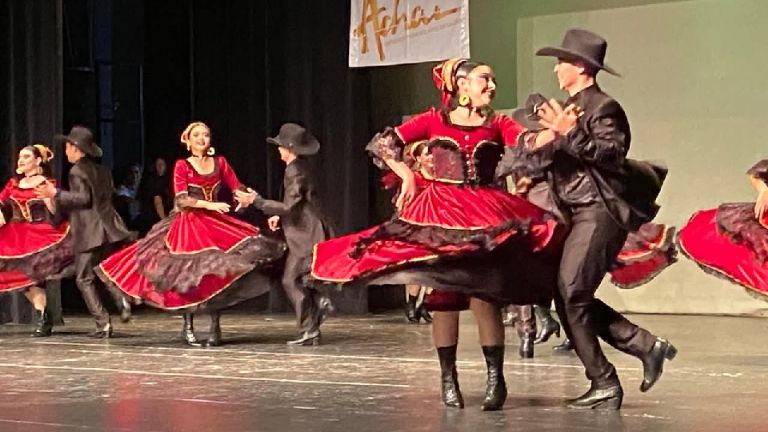 Ballet Achai celebra 40 años de trayectoria con taller de danza en Cajeme