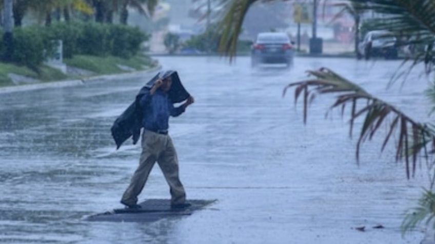 Huracán 'Flossie' es categoría 3 frente a Jalisco y Colima: Conoce sus efectos HOY 2 de julio