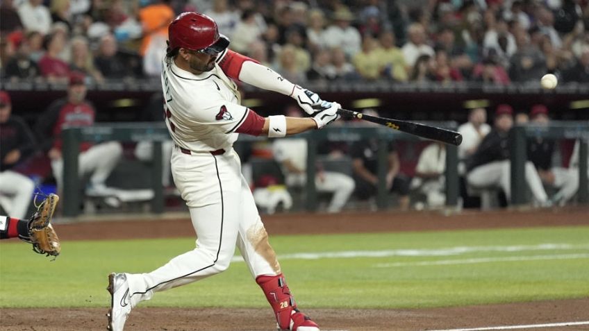 Suárez sigue 'on fire'; dispara dos jonrones y Arizona limpia a Cardinals