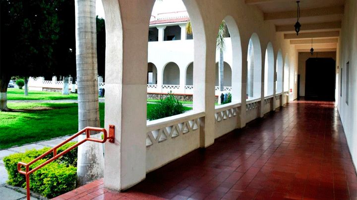 Detienen en Hermosillo a joven de 19 años por vandalizar edificios de la Unison