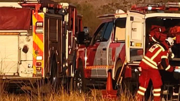 Pierde el control y termina chocando contra poste en la carretera Hermosillo-Sahuaripa