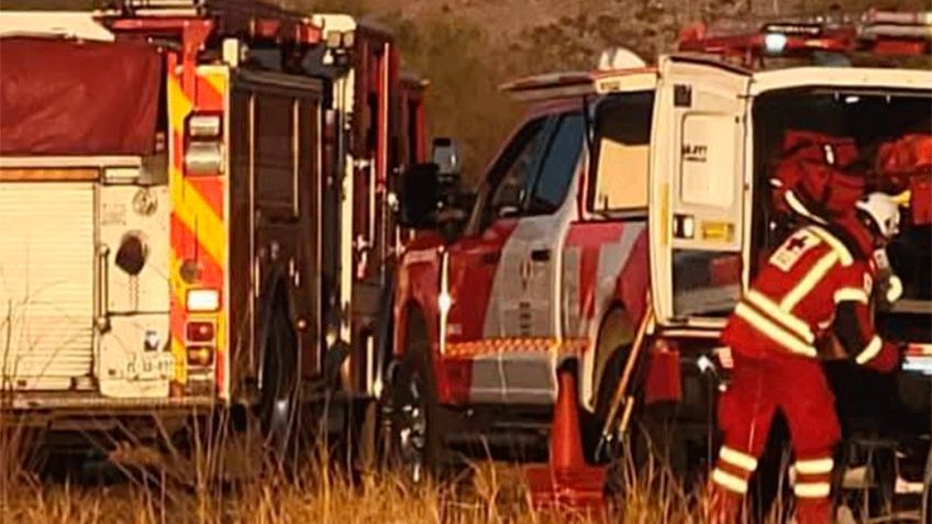 Pierde el control y termina chocando contra poste en la carretera Hermosillo-Sahuaripa