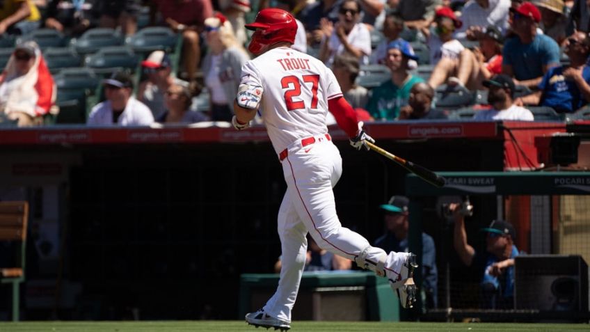 Mike Trout se la 'bota' y alcanza otro hito en su carrera en MLB con los Angels