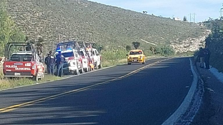 Fiscalía de Puebla Hallan bolsas con restos humanos en la carretera Tehuacán-Orizaba
