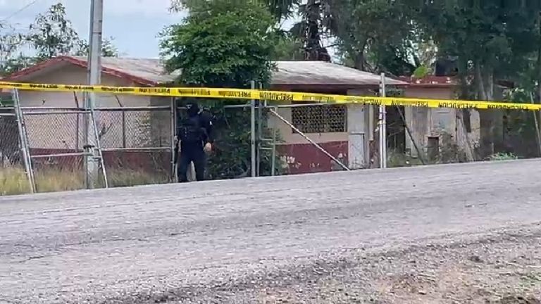 Encuentran a tres personas desmembradas en contenedores de plástico en Navolato, Sinaloa