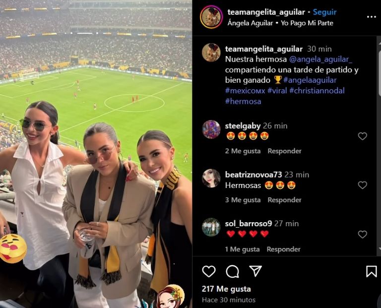 Foto de Ángela Aguilar disfrutando junto a su hermana 